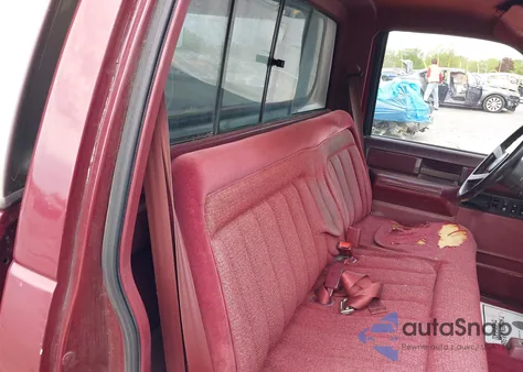 1989 GMC Sierra K1500 z USA, uszkodzony, nr VIN 1GTDK14K2KZ543765